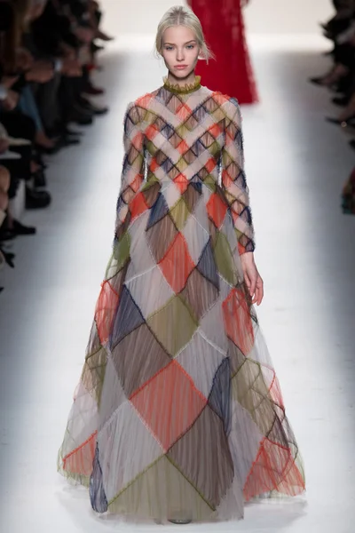 Look 57
